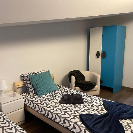 Apartament Rodzinny Ostrowiec Sw Ostrowiec Świętokrzyski Esterno foto